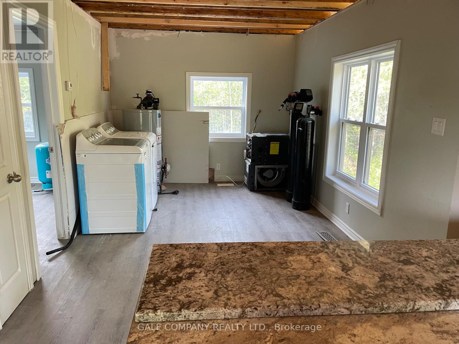 288 Kings Creek Road, Beckwith, Ontario  K0A 1B0 - Photo 10 - X12003594