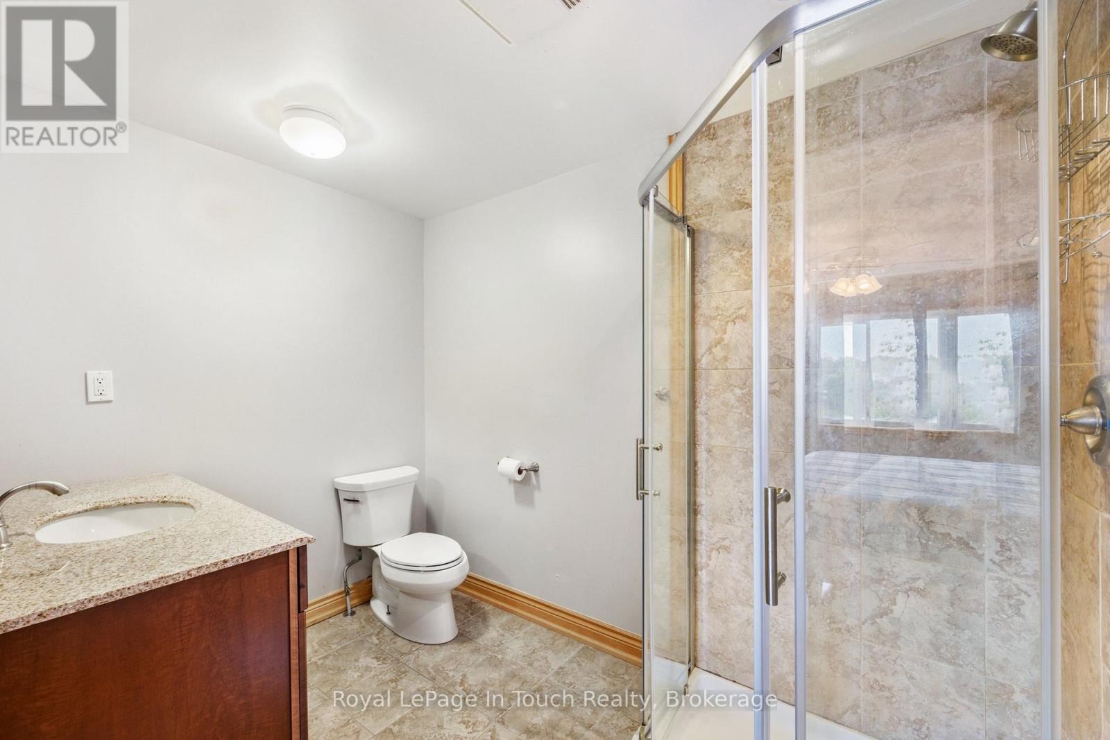 288 Kings Farm Road, Georgian Bay, Ontario  L0K 1S0 - Photo 23 - X12042488