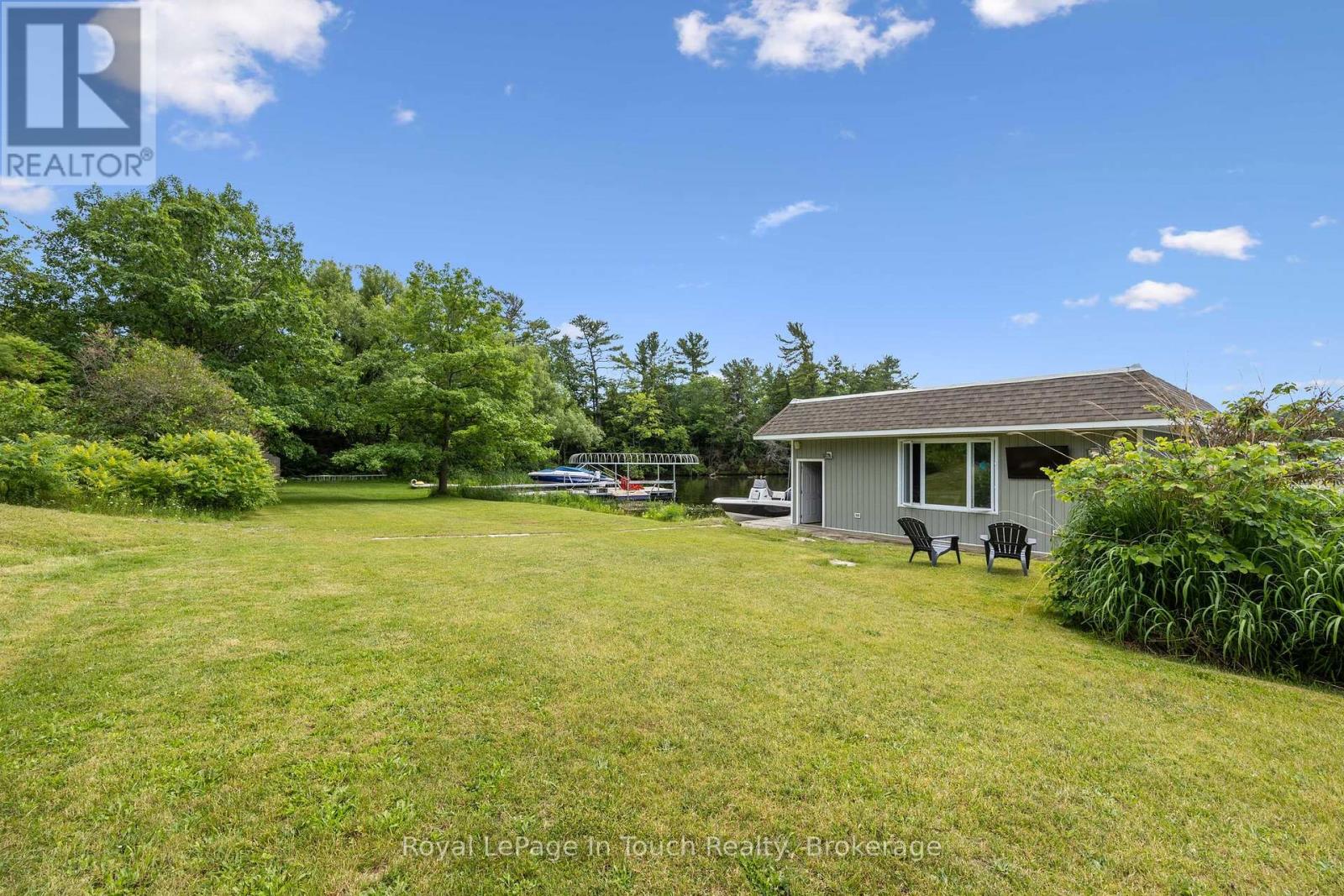 288 Kings Farm Road, Georgian Bay, Ontario  L0K 1S0 - Photo 36 - X12042488