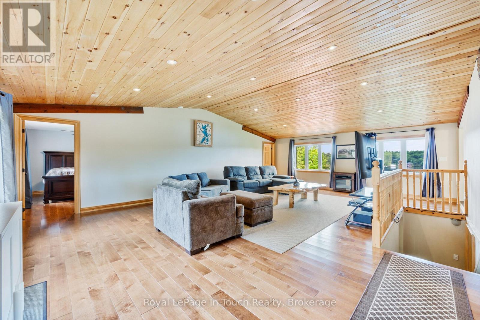 288 Kings Farm Road, Georgian Bay, Ontario  L0K 1S0 - Photo 4 - X12042488