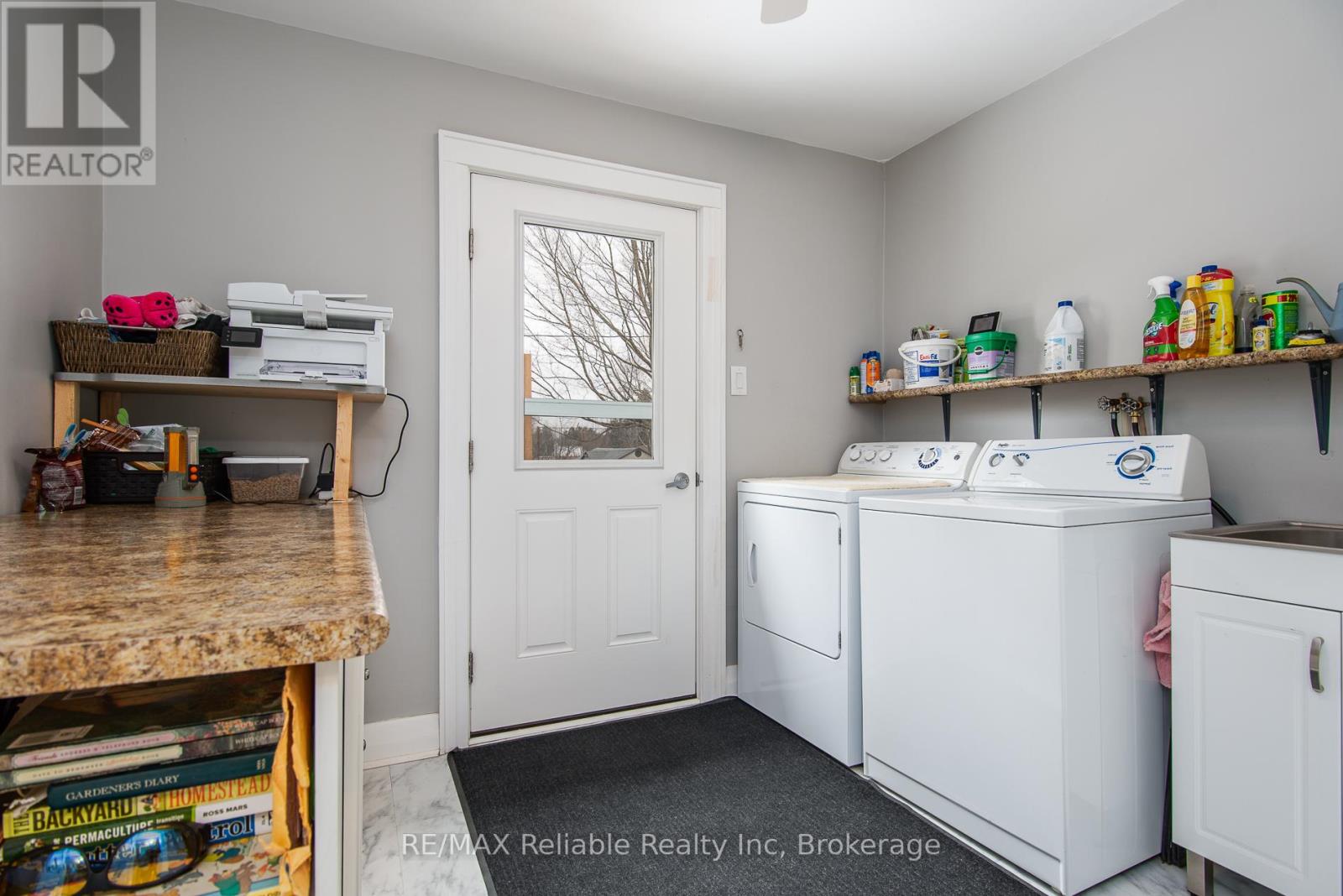 147 Goderich Street W, Huron East, Ontario  N0K 1W0 - Photo 34 - X12042524