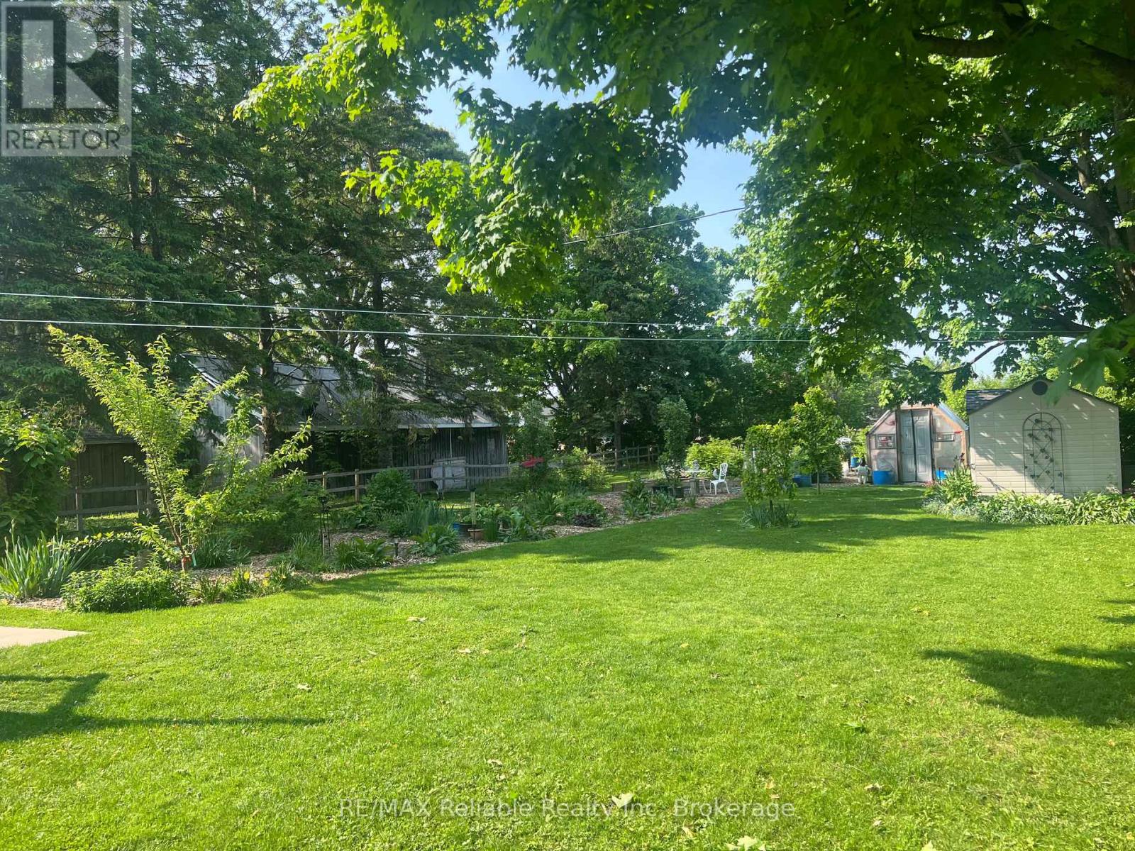 147 Goderich Street W, Huron East, Ontario  N0K 1W0 - Photo 8 - X12042524