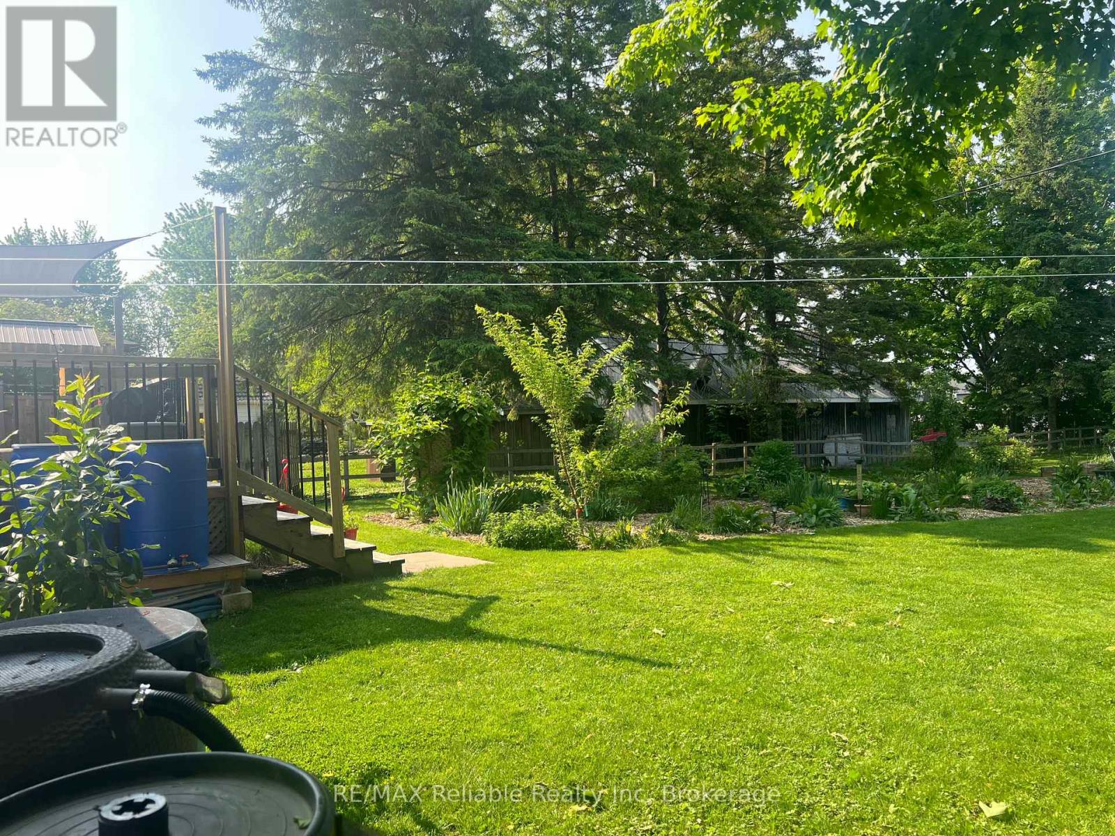147 Goderich Street W, Huron East, Ontario  N0K 1W0 - Photo 9 - X12042524