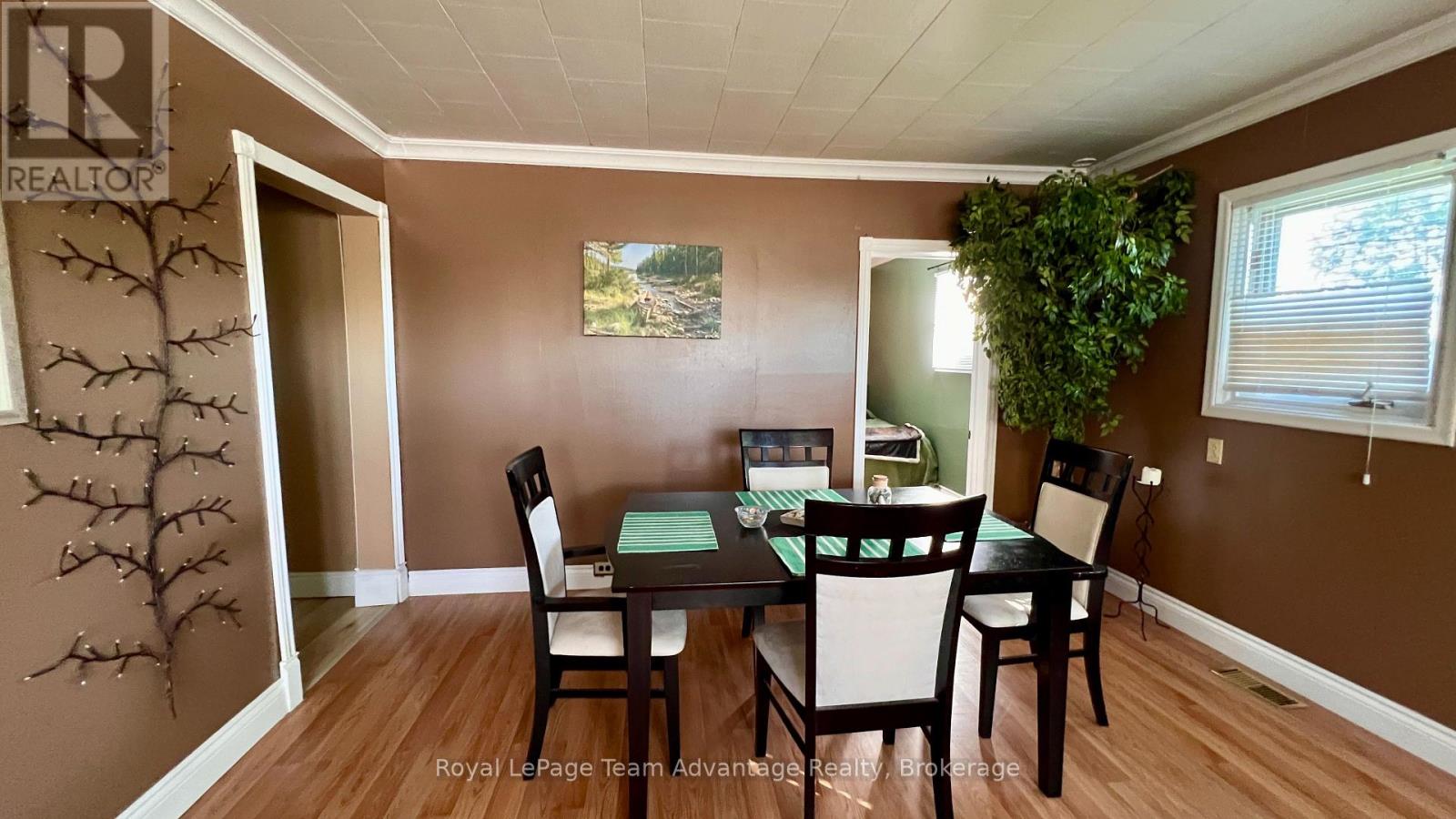 347 High Street, Georgian Bay, Ontario  P0C 1H0 - Photo 11 - X12042539