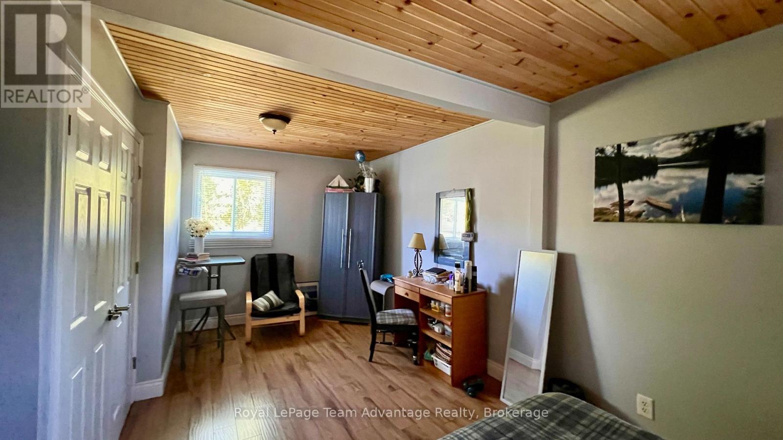 347 High Street, Georgian Bay, Ontario  P0C 1H0 - Photo 8 - X12042539