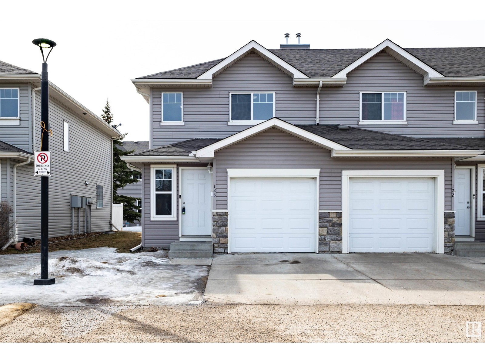 Property at #123 230 EDWARDS DR SW image 1