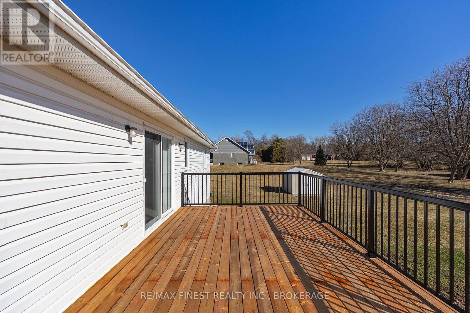 4360 Ashwood Drive, South Frontenac (Frontenac South), Ontario  K0H 2T0 - Photo 41 - X12042404