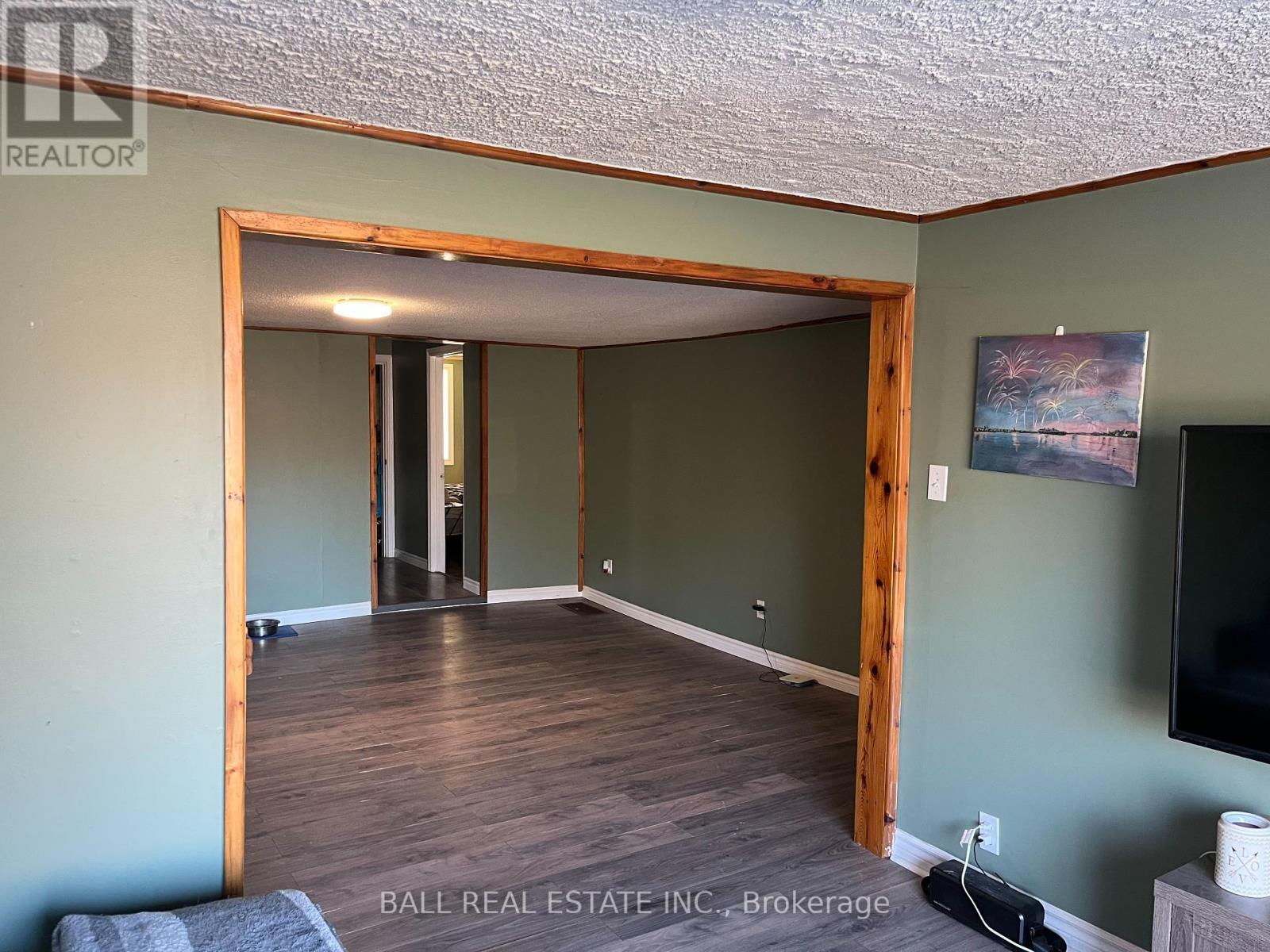 Property at 48 QUEEN STREET image 4