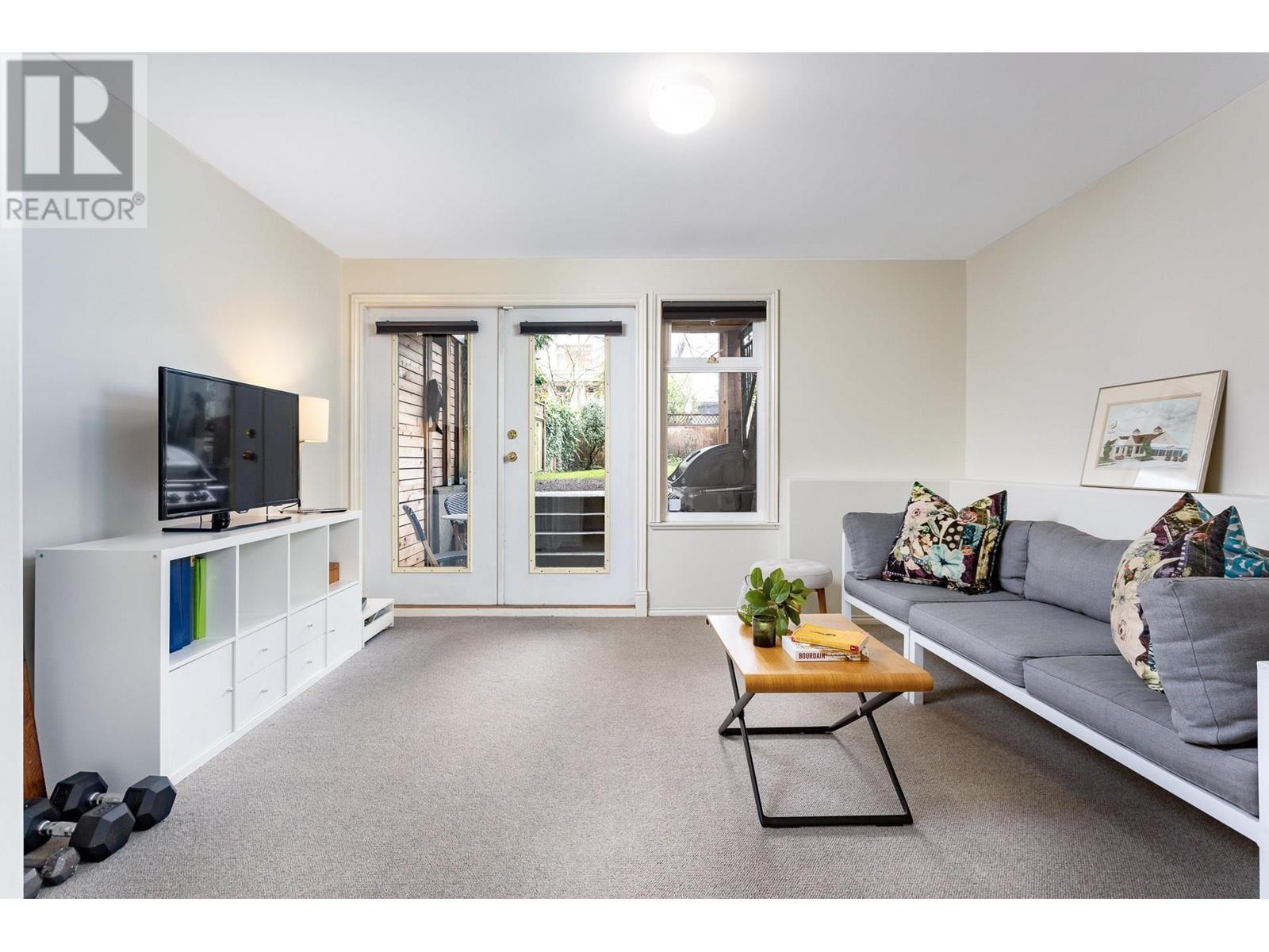 1959 Charles Street, Vancouver, British Columbia  V5L 2V1 - Photo 32 - R2981623