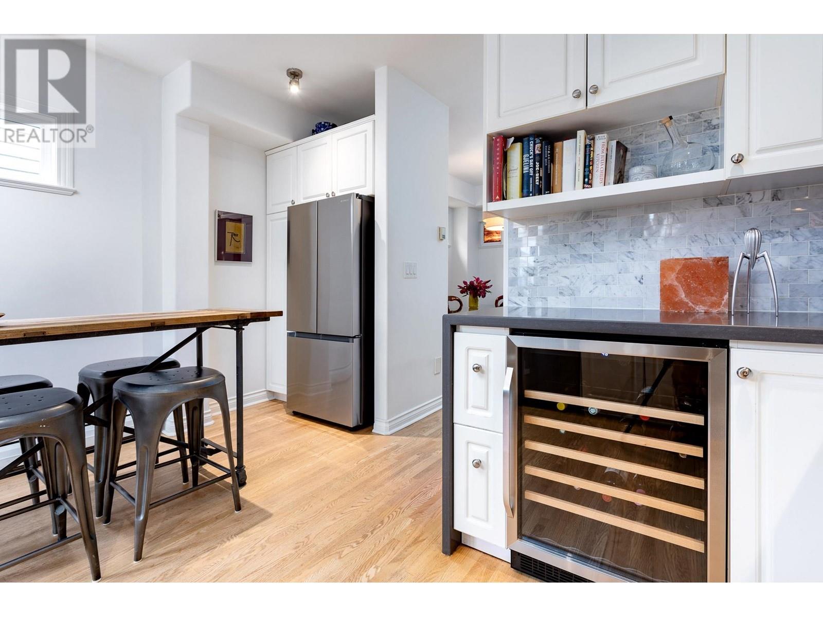 1959 Charles Street, Vancouver, British Columbia  V5L 2V1 - Photo 16 - R2981623