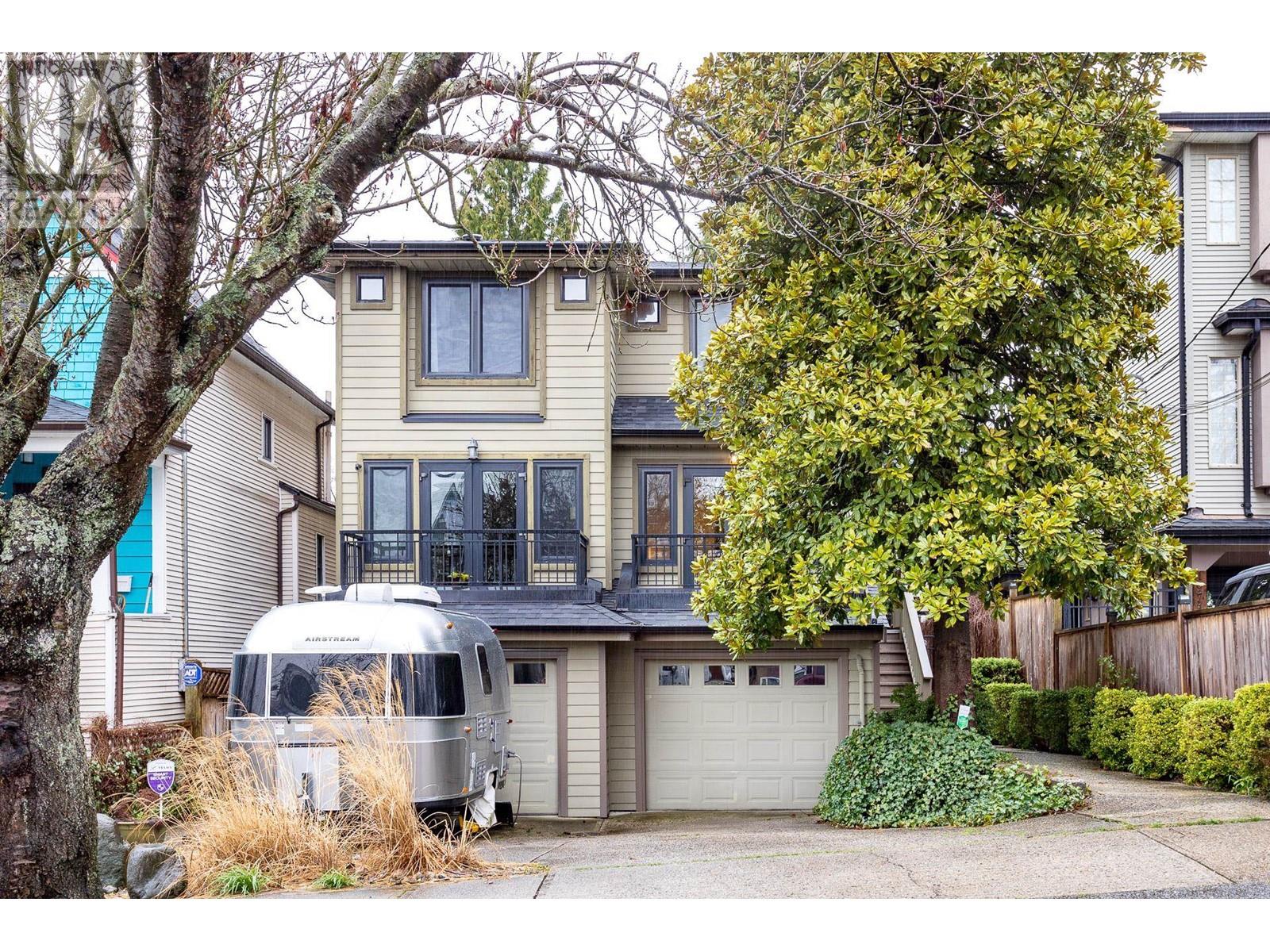 1959 CHARLES STREET, vancouver, British Columbia
