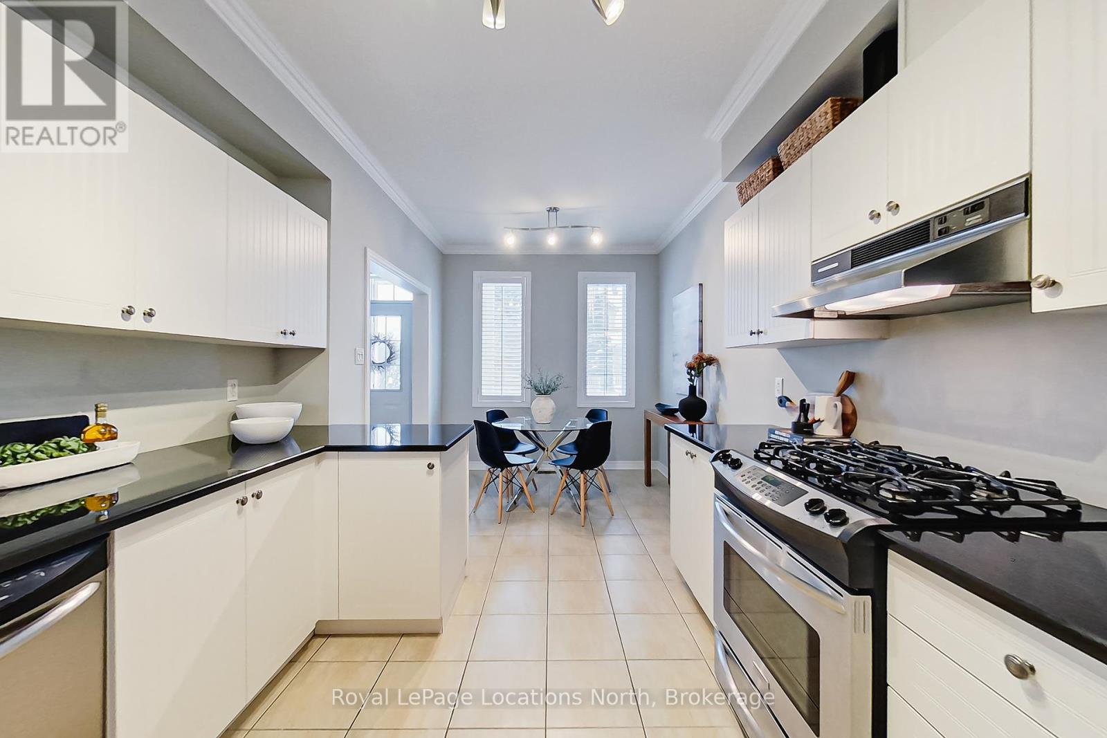 7 - 110 Napier Street W, Blue Mountains, Ontario  N0H 2P0 - Photo 8 - X11931343