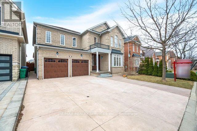 Property at 15 VERNET CRESCENT image 2