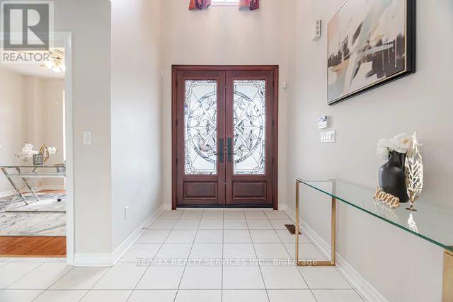 Property at 15 VERNET CRESCENT image 4