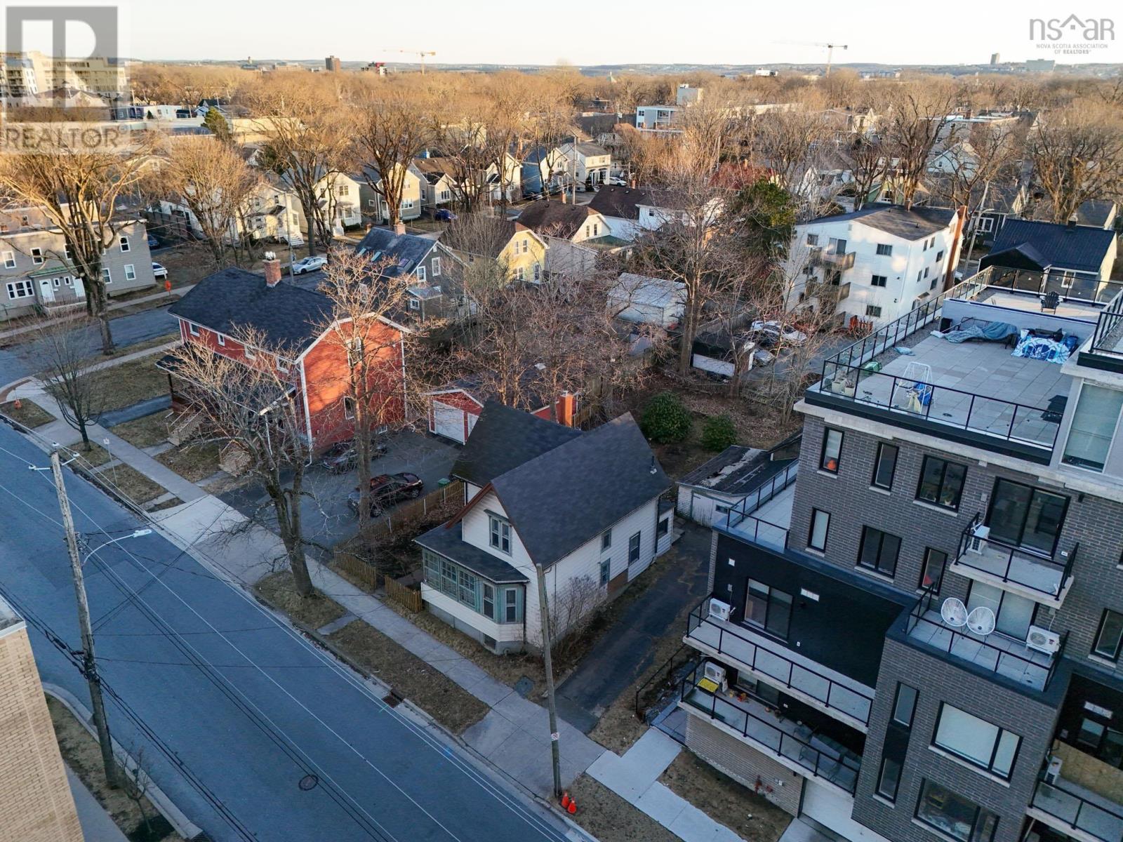 2746 Gladstone Street, Halifax, Nova Scotia  B3K 4W5 - Photo 5 - 202505859