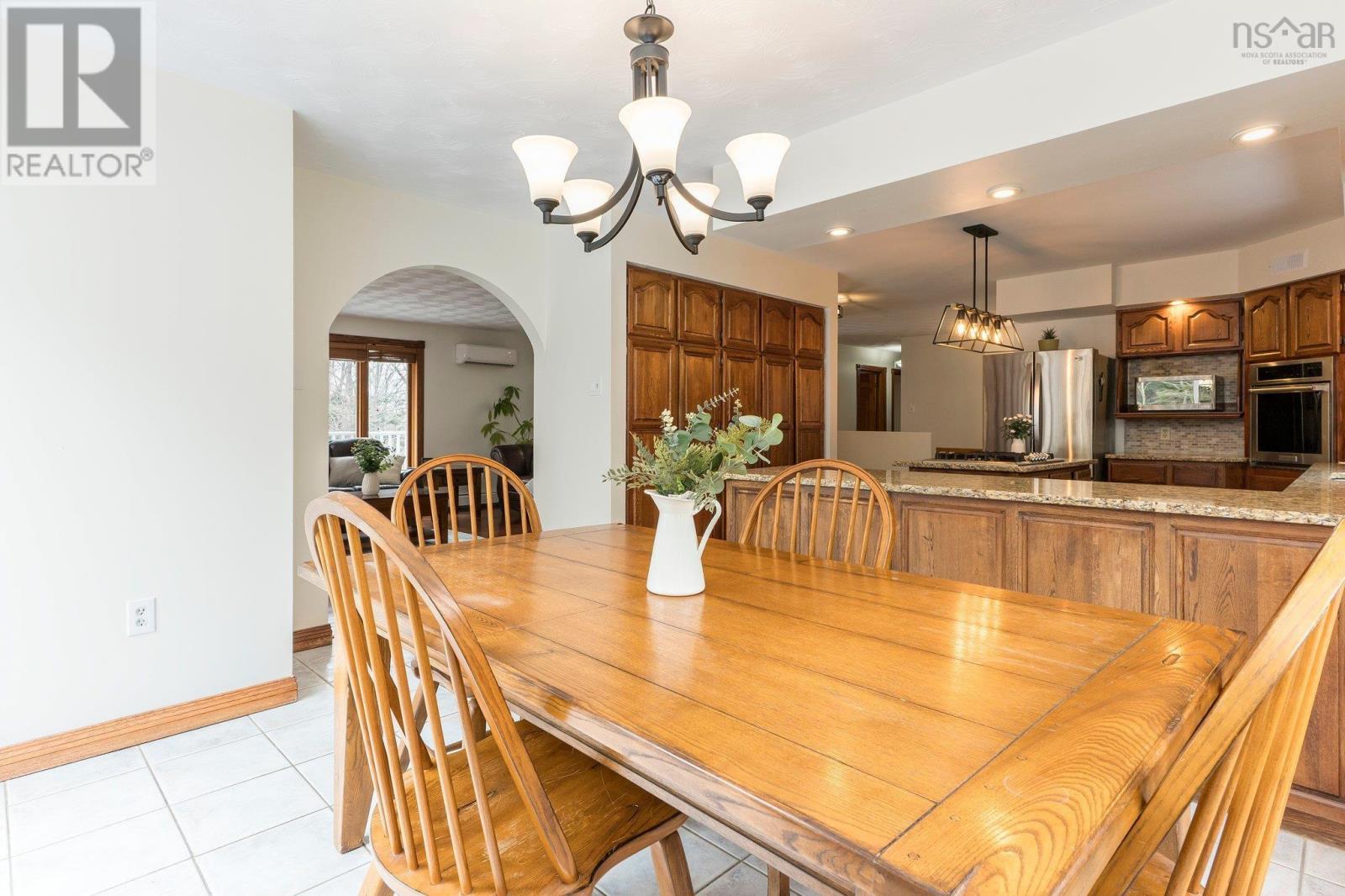 252 Howe Avenue, Fall River, Nova Scotia  B2T 1H7 - Photo 10 - 202505850