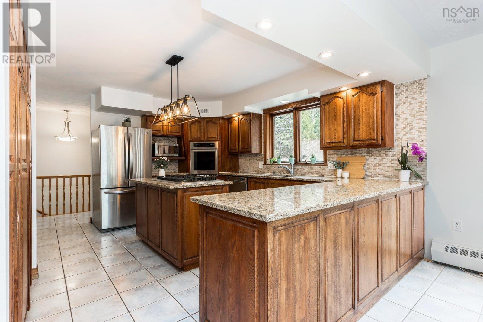 252 Howe Avenue, Fall River, Nova Scotia  B2T 1H7 - Photo 11 - 202505850