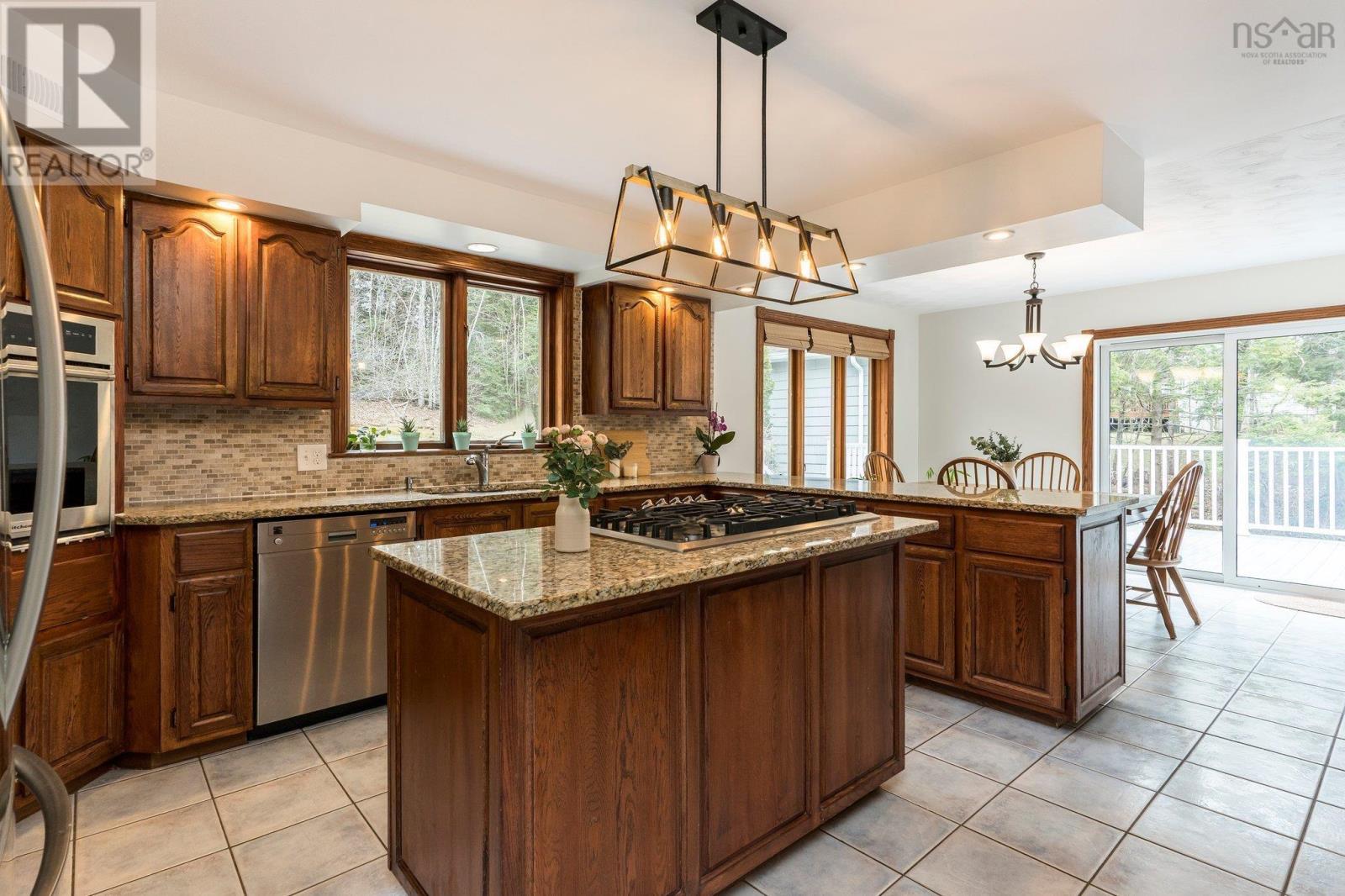 252 Howe Avenue, Fall River, Nova Scotia  B2T 1H7 - Photo 15 - 202505850