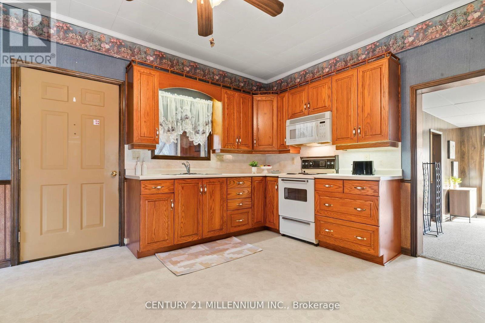 14338 Bruce Road 10, Brockton, Ontario  N0G 1S0 - Photo 17 - X12042615