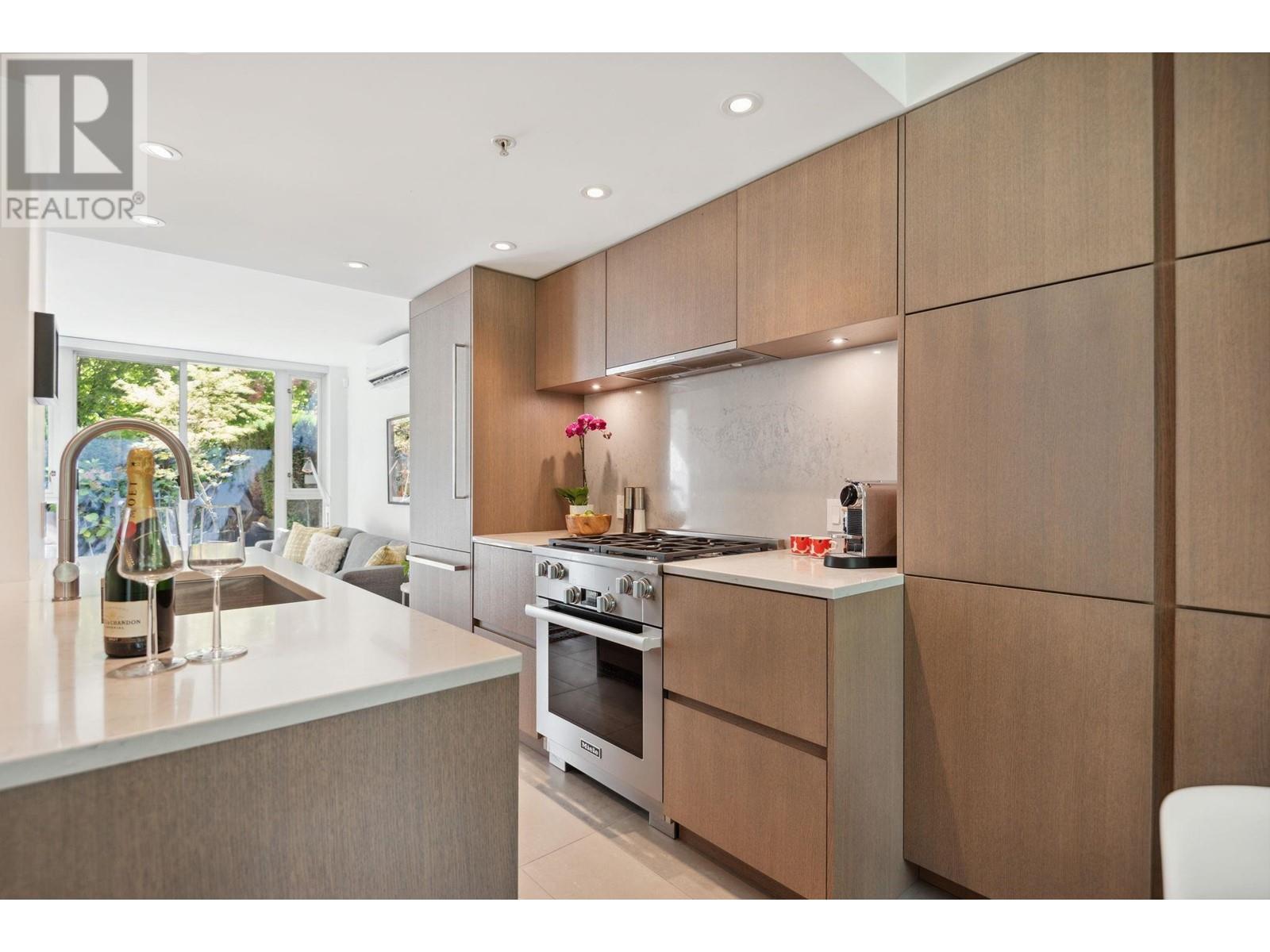 978 Beatty Street, Vancouver, British Columbia  V6Z 3G6 - Photo 13 - R2952287