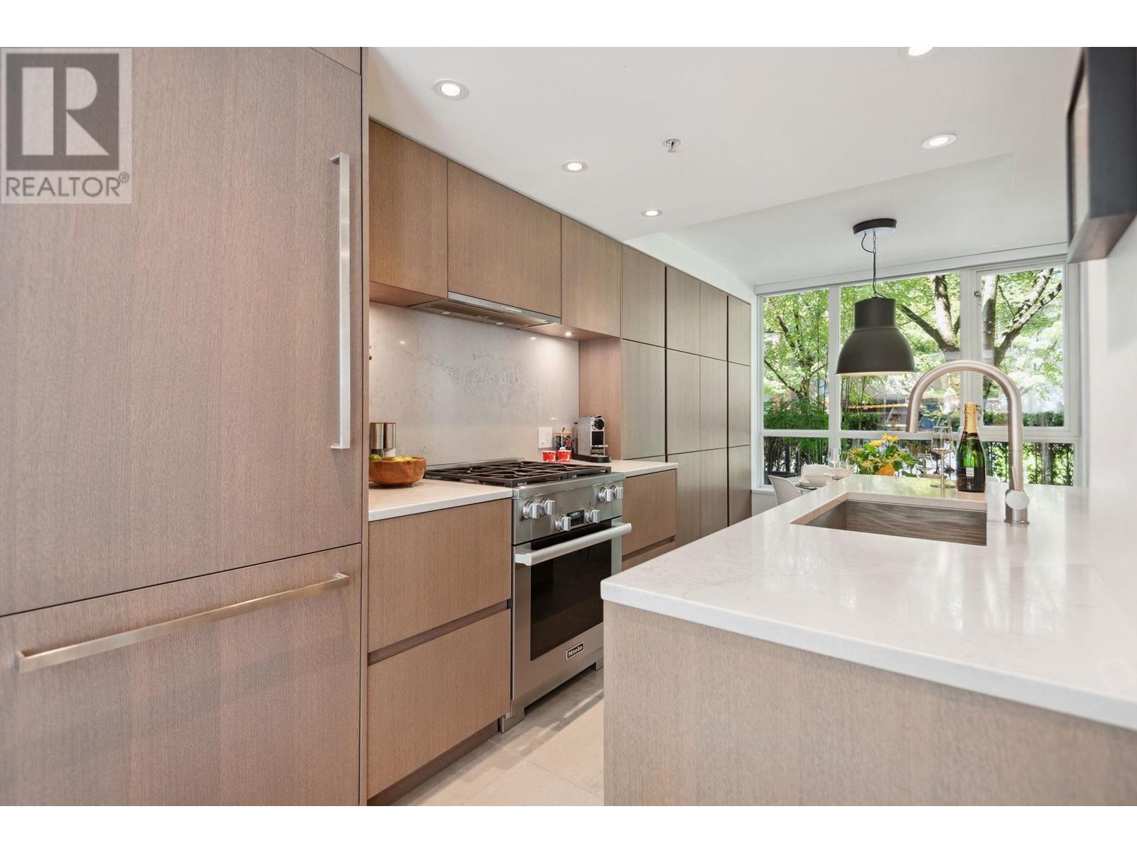 978 Beatty Street, Vancouver, British Columbia  V6Z 3G6 - Photo 9 - R2952287