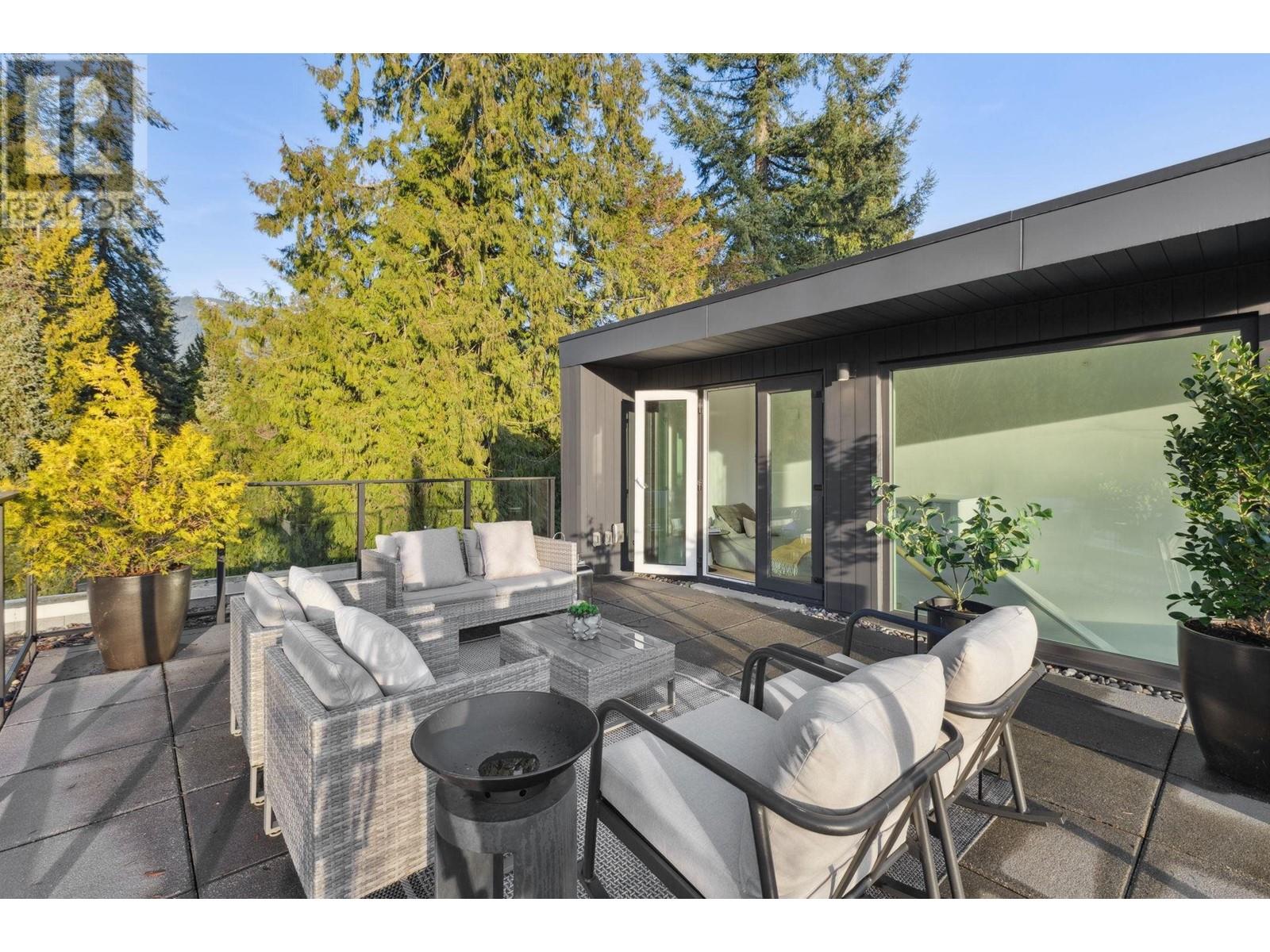 4 3730 Edgemont Boulevard, North Vancouver, British Columbia  V7R 2P7 - Photo 18 - R2954672