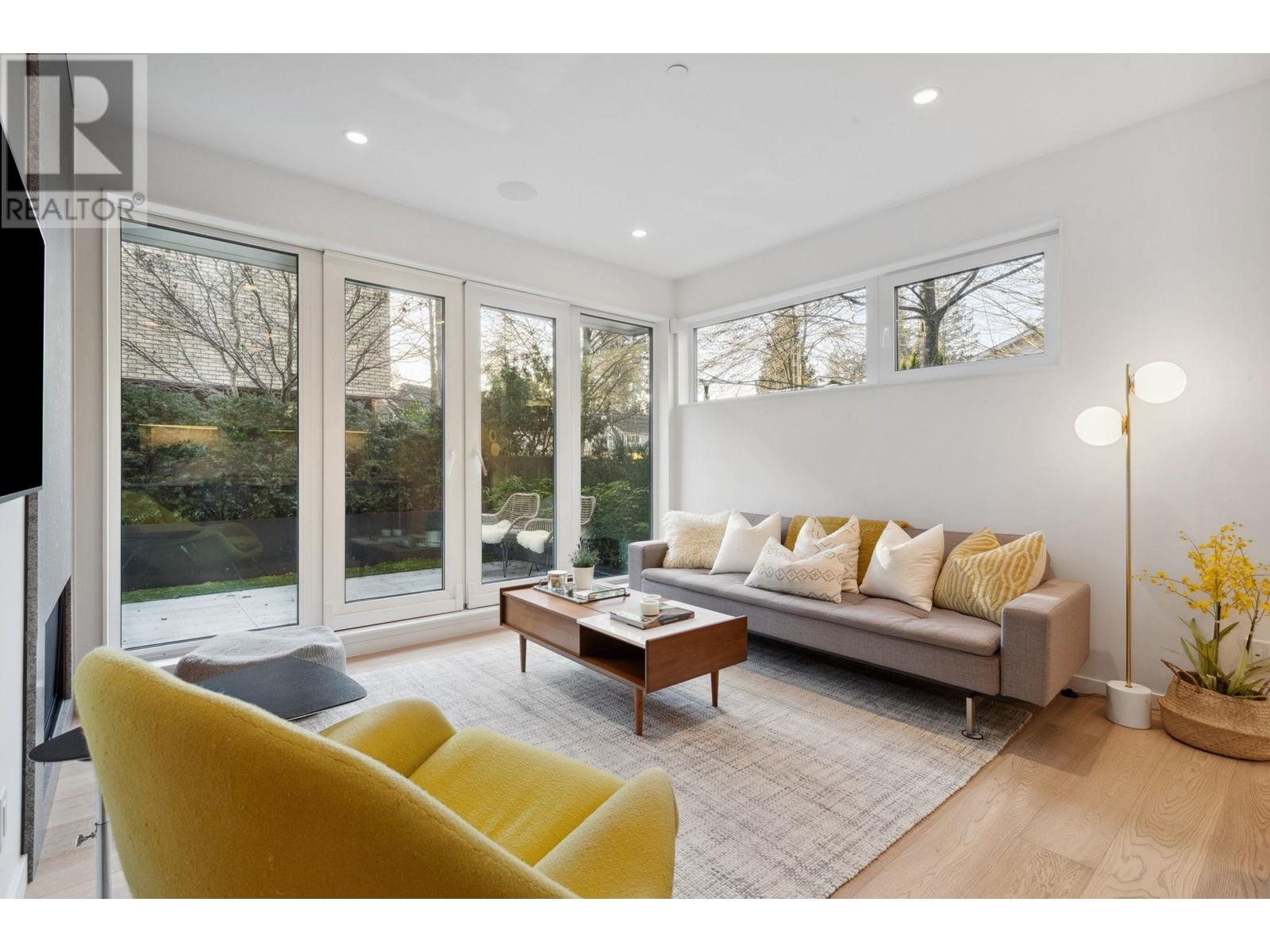 4 3730 Edgemont Boulevard, North Vancouver, British Columbia  V7R 2P7 - Photo 10 - R2954672