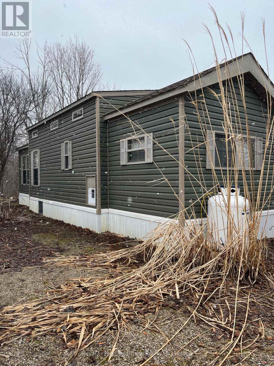 77719 Bluewater Hwy, 4 Lighthouse Cove Road, Bluewater, Ontario  N0M 2T0 - Photo 13 - X12019676