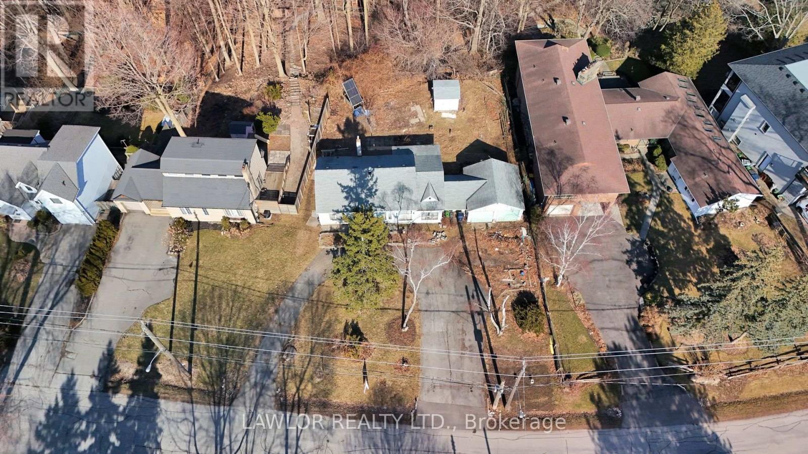 237 ROUGE HILLS DRIVE, Toronto, Ontario