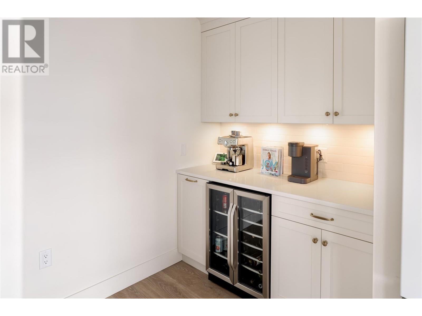 Property at 1515 Pinot Noir Drive image 5