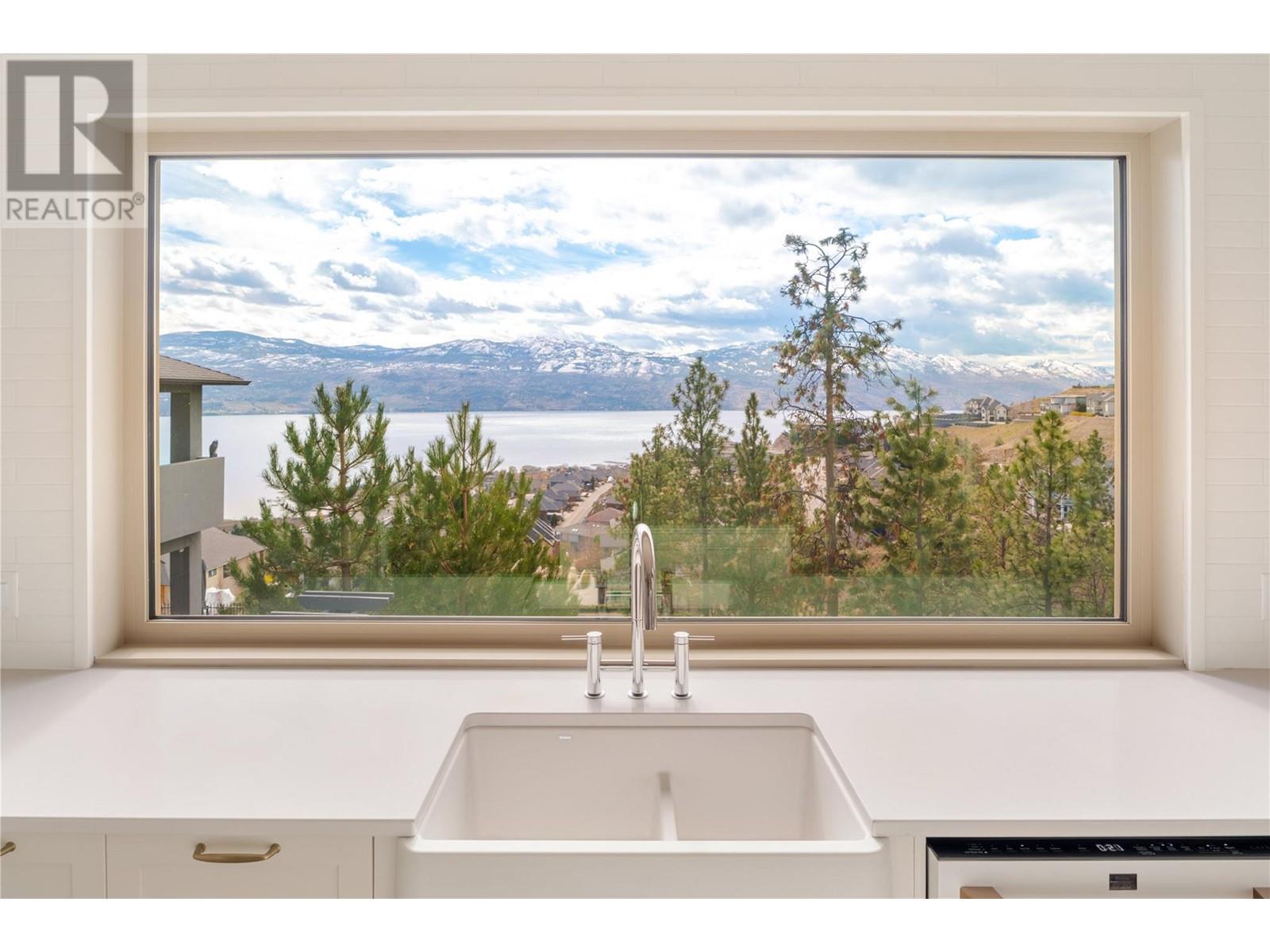 Property at 1515 Pinot Noir Drive image 3