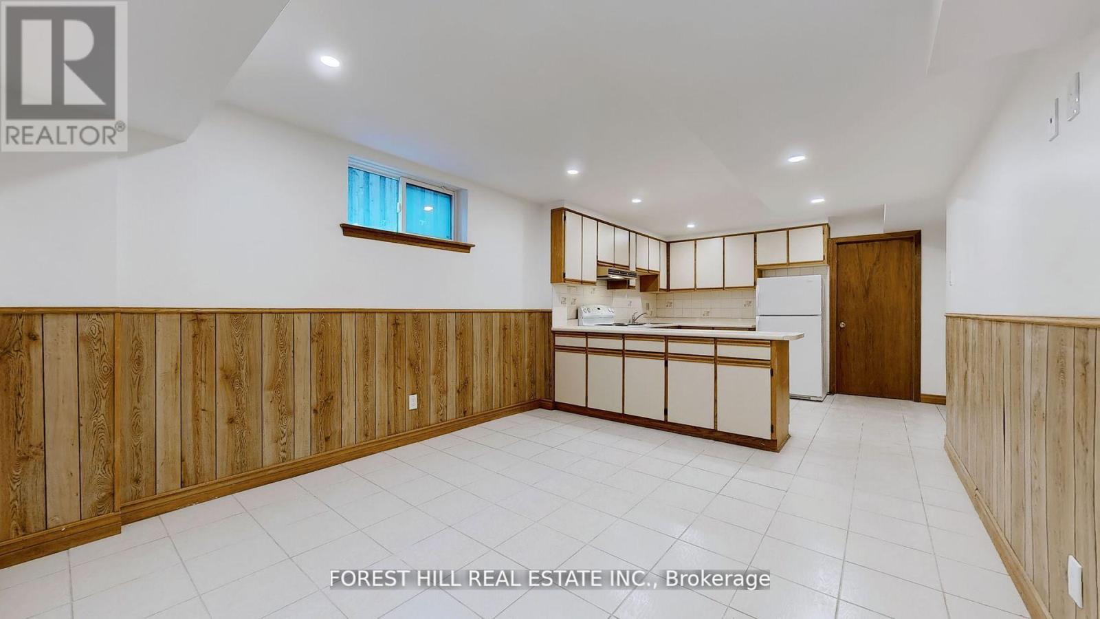 Bsmt - 1469 Brentano Boulevard, Mississauga (Lakeview), Ontario  L4X 1A2 - Photo 12 - W12042693