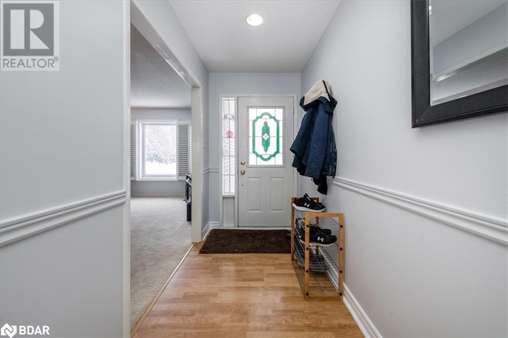 107 Brown Street, Barrie, Ontario  L4N 7V6 - Photo 4 - 40692203