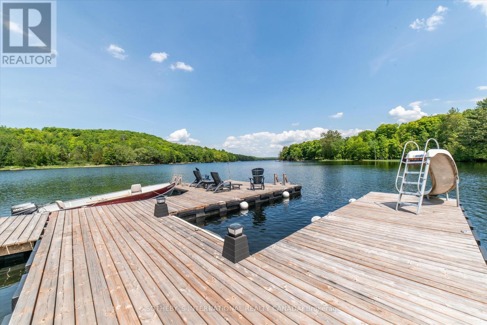 2720 Haliburton Lake Road, Dysart Et Al, Ontario  K0M 1M0 - Photo 15 - X12042692