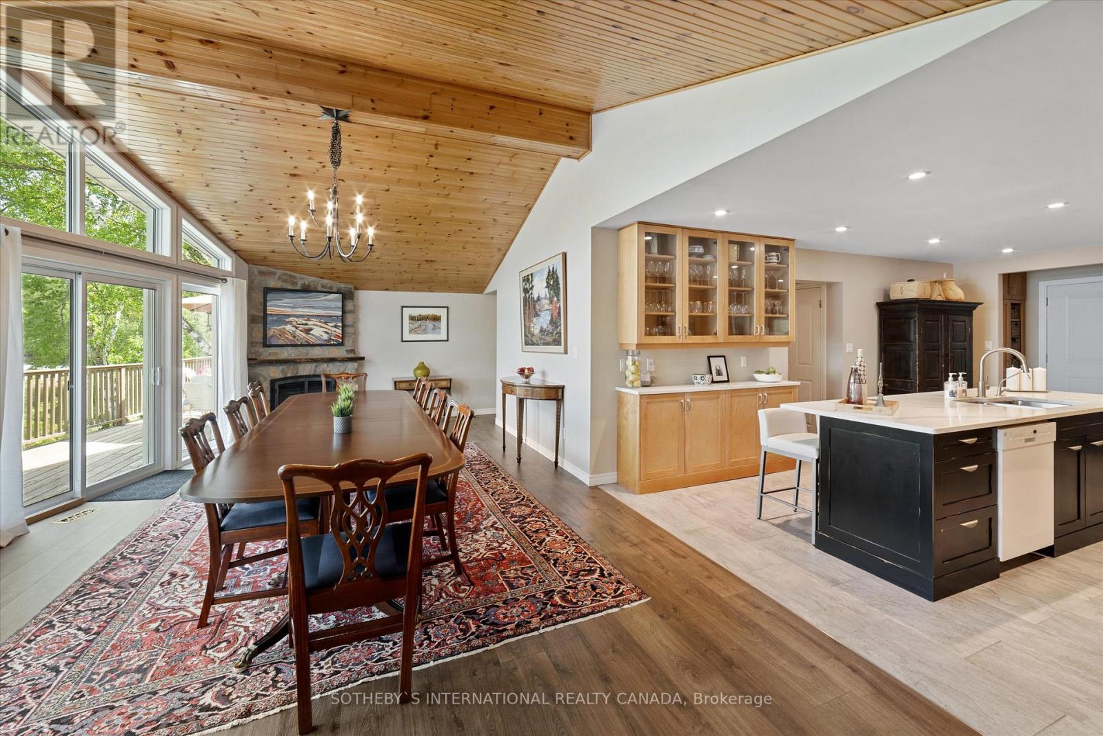 2720 Haliburton Lake Road, Dysart Et Al, Ontario  K0M 1M0 - Photo 23 - X12042692