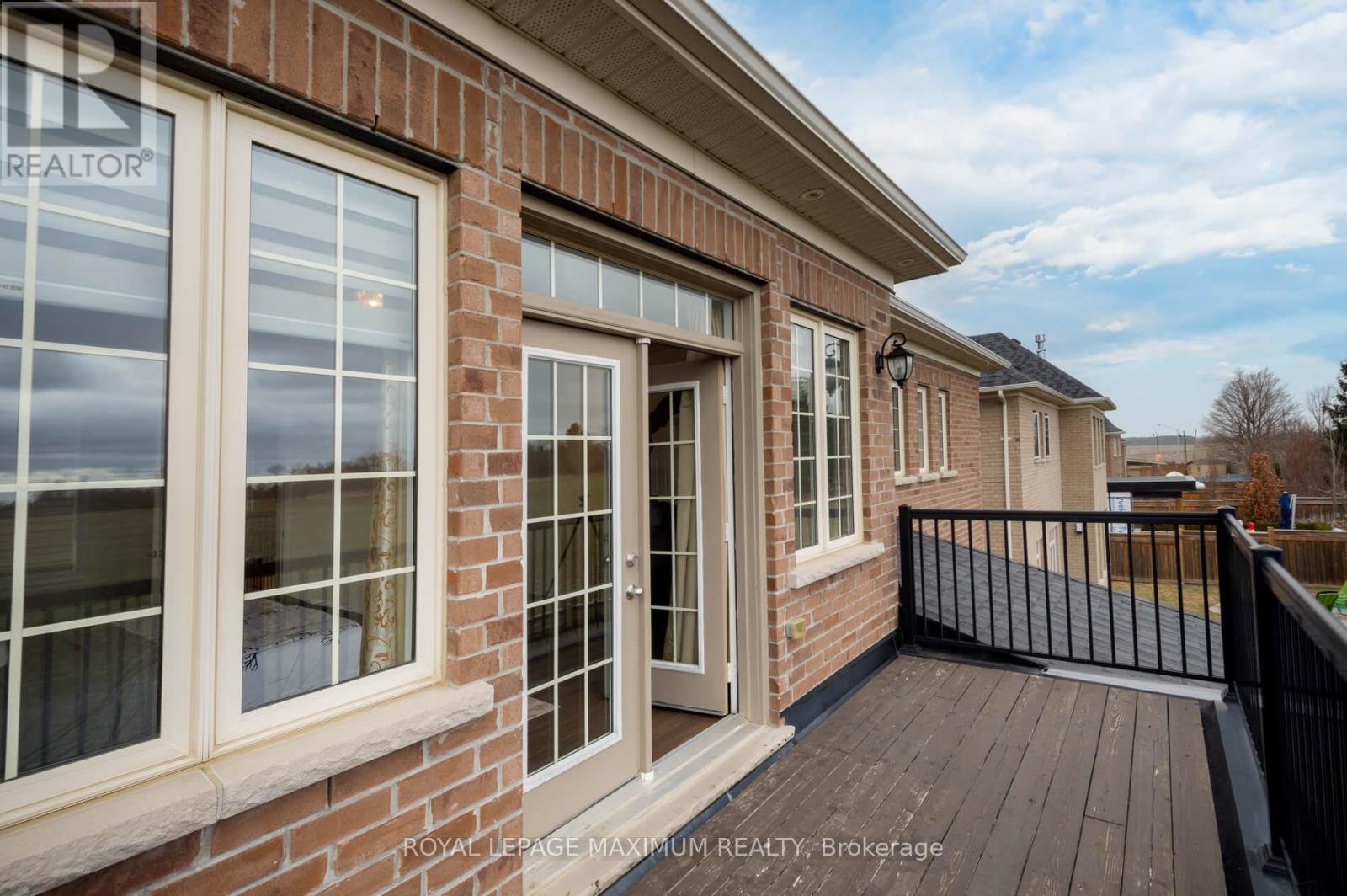 25 Munsie Drive, King, Ontario  L7B 0N8 - Photo 27 - N12041700