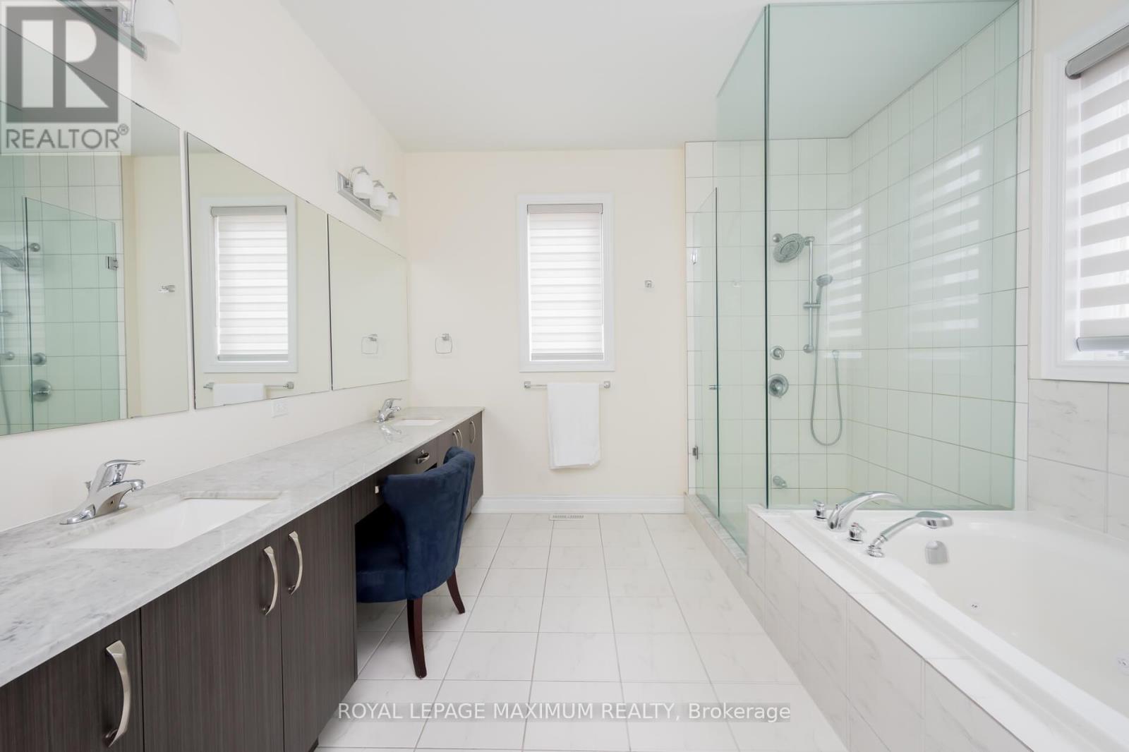 25 Munsie Drive, King, Ontario  L7B 0N8 - Photo 28 - N12041700