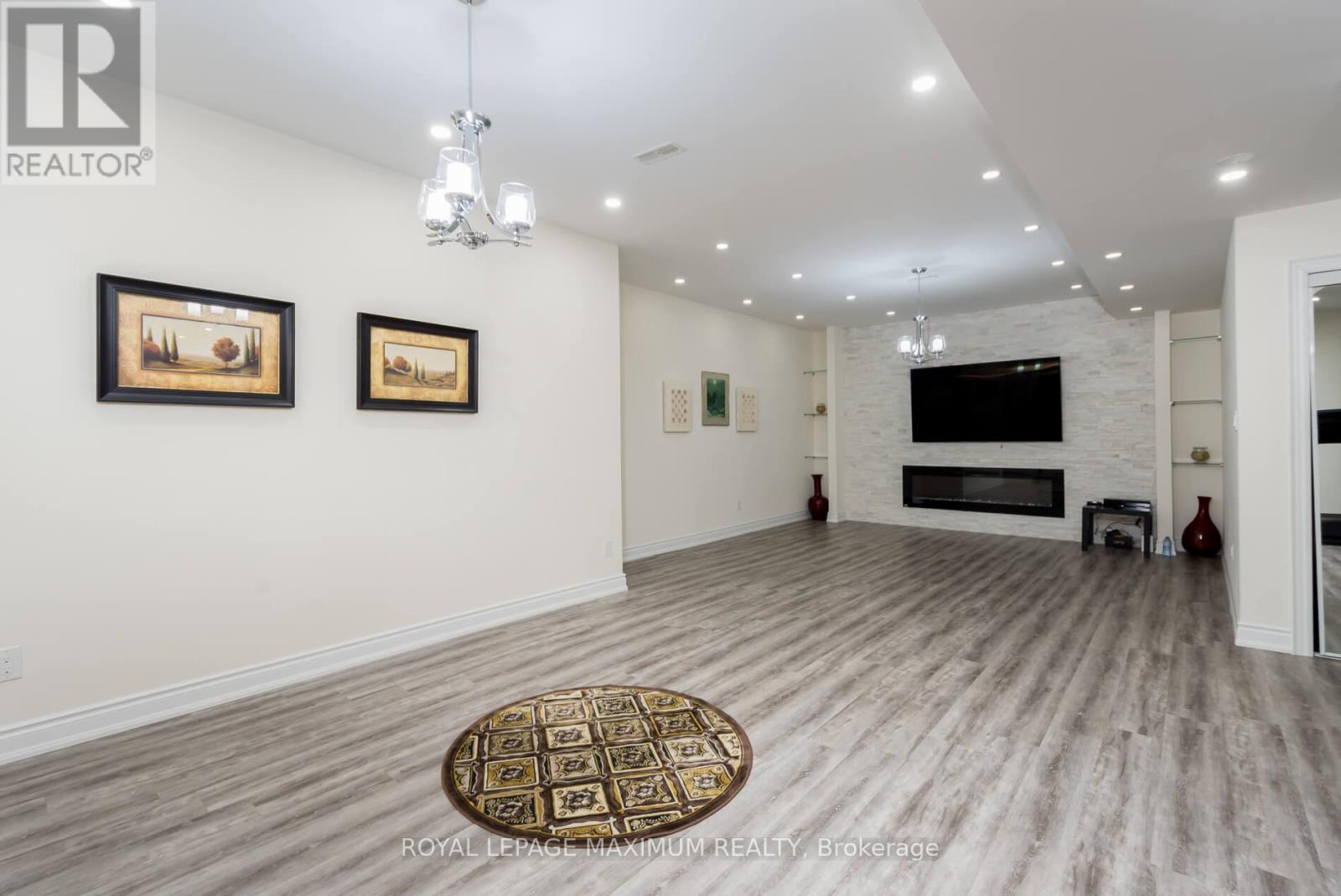 25 Munsie Drive, King, Ontario  L7B 0N8 - Photo 37 - N12041700