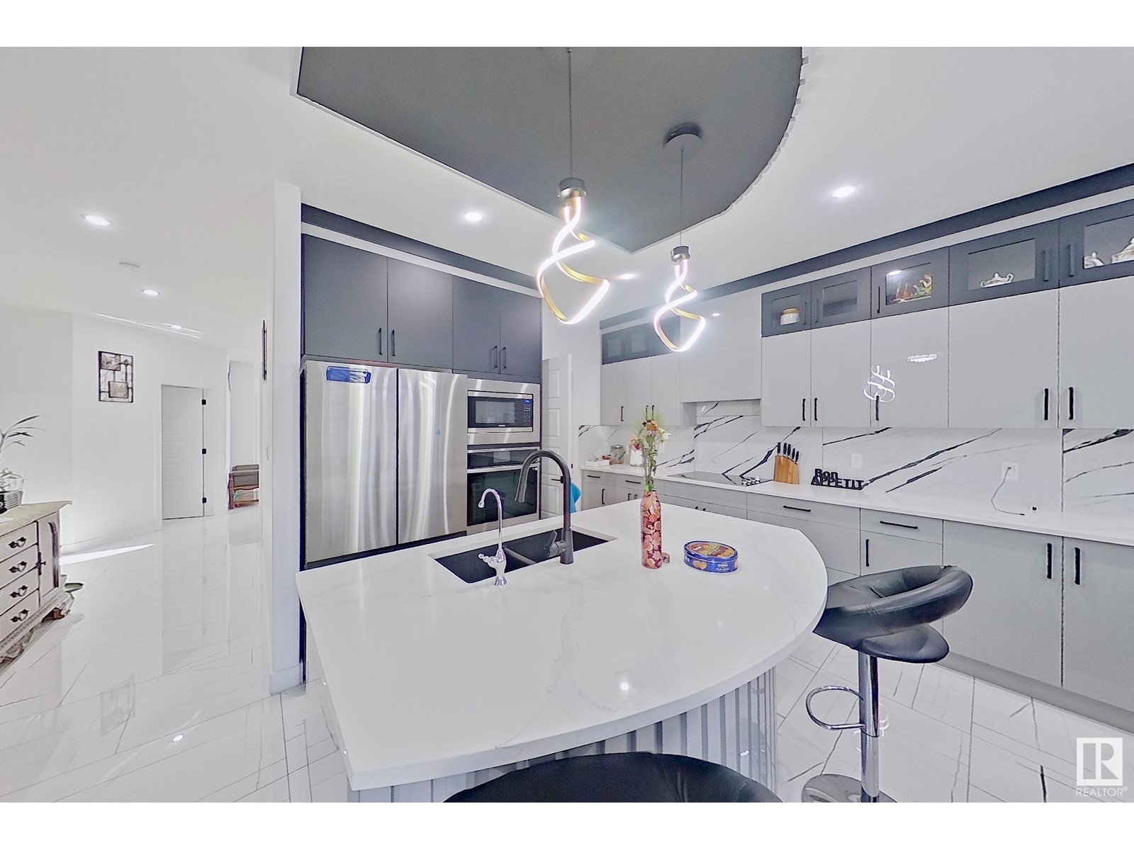 2538 14a Nw Nw, Edmonton, Alberta  T6T 2T6 - Photo 12 - E4427485