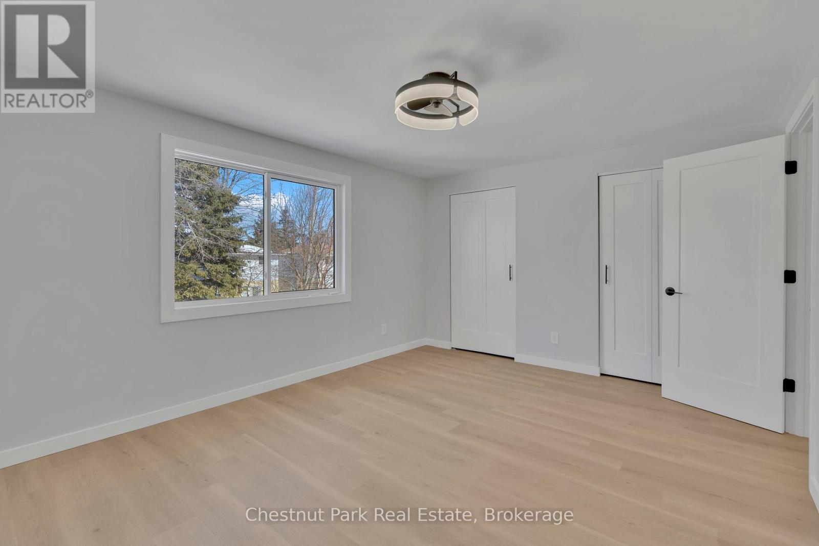 516 Tenth Street, Collingwood, Ontario  L9Y 2H3 - Photo 17 - S12042704
