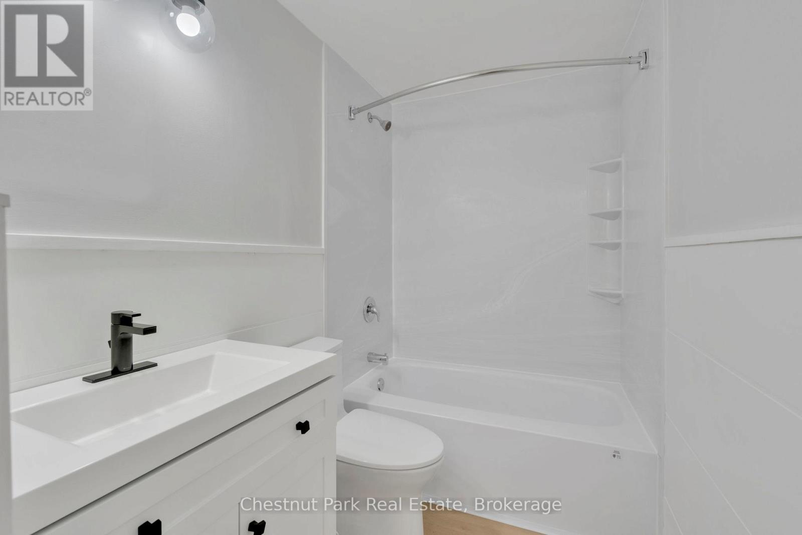 516 Tenth Street, Collingwood, Ontario  L9Y 2H3 - Photo 19 - S12042704