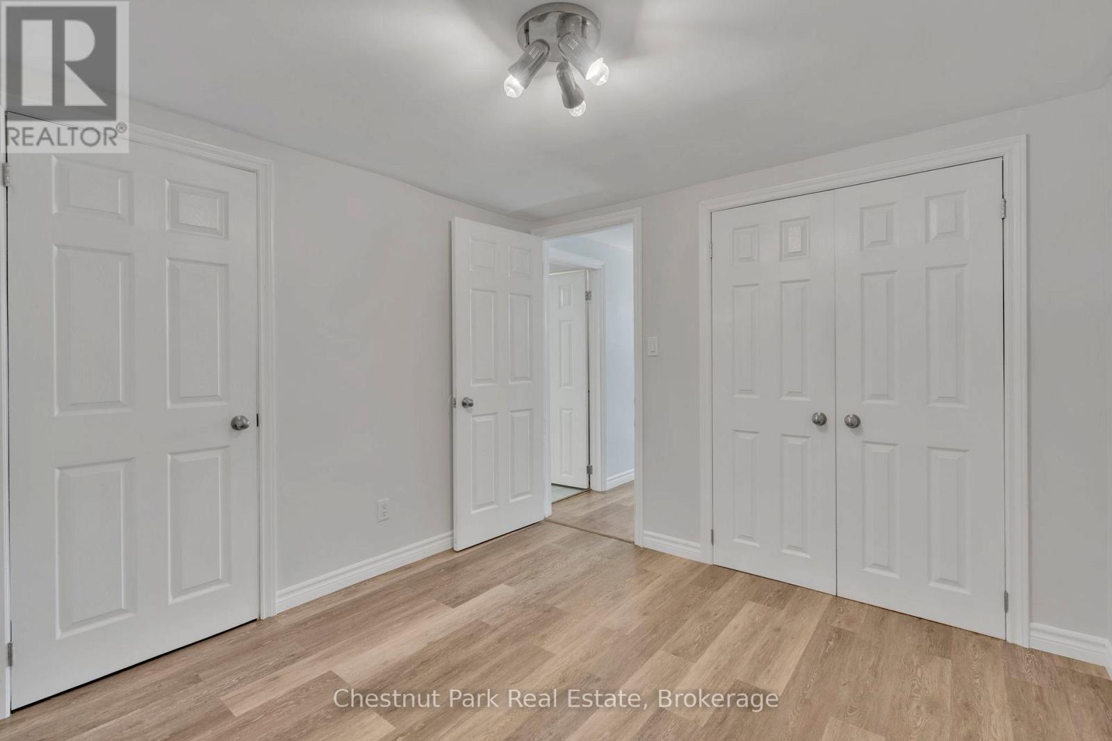 516 Tenth Street, Collingwood, Ontario  L9Y 2H3 - Photo 30 - S12042704