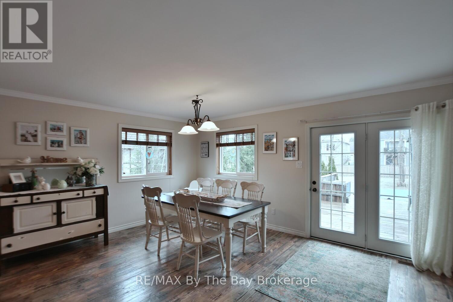 439 Robinson Road, Wasaga Beach, Ontario  L9Z 2Z4 - Photo 10 - S12042796