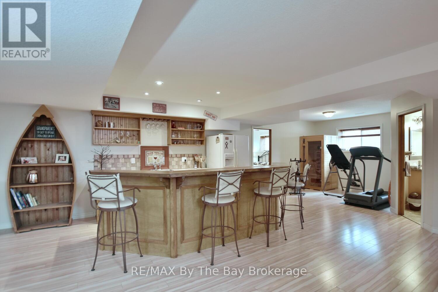 439 Robinson Road, Wasaga Beach, Ontario  L9Z 2Z4 - Photo 31 - S12042796