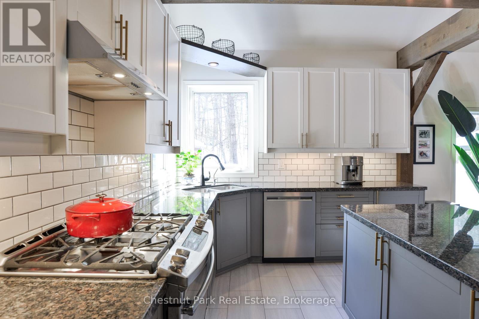 7 Westwind Court, Gravenhurst, Ontario  P1P 0A1 - Photo 15 - X11986765
