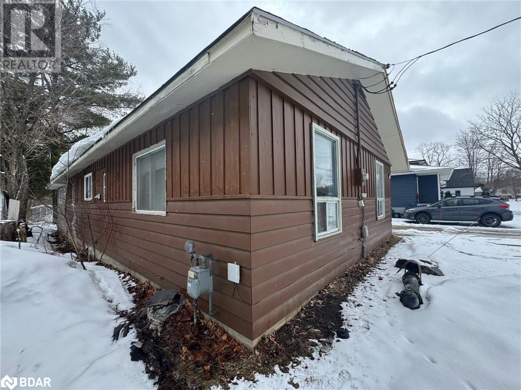 41 George Street, Orillia, Ontario  L3V 2V4 - Photo 3 - 40710518