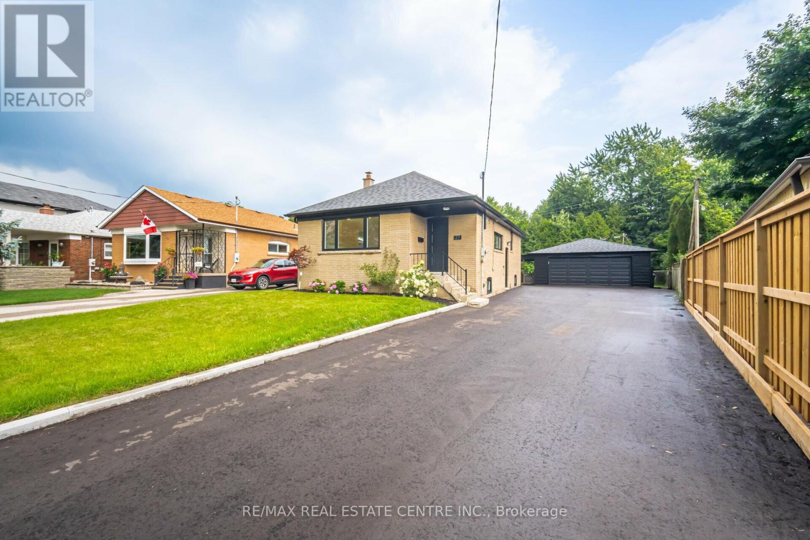 Property at 27 GARTHWOOD DRIVE image 3