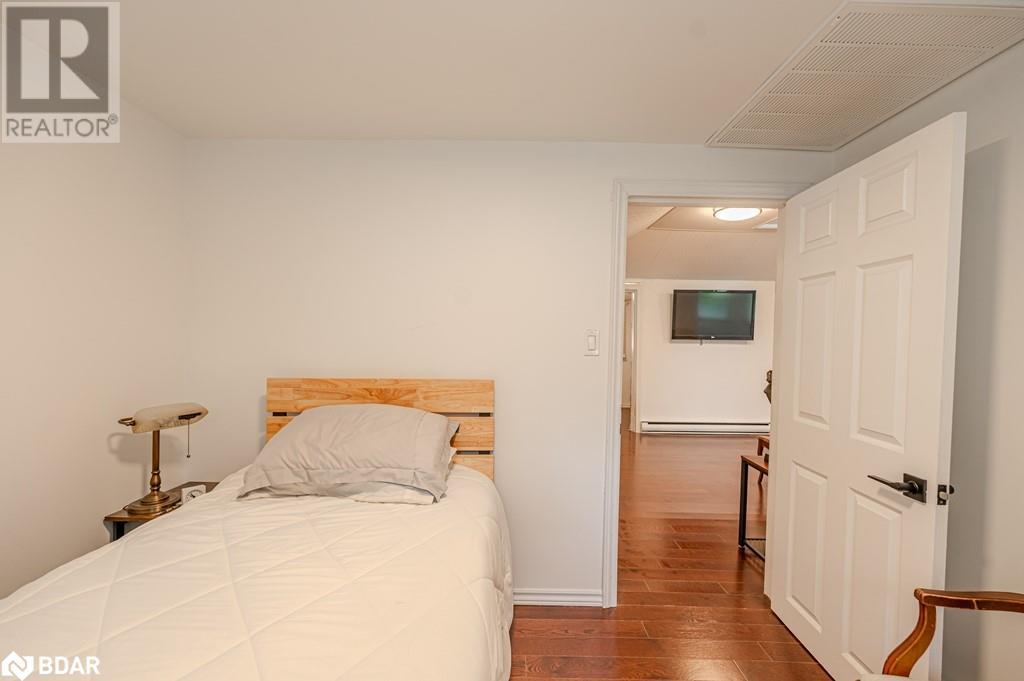 3923 Algonquin Avenue, Innisfil, Ontario  L9S 2M3 - Photo 13 - 40710543
