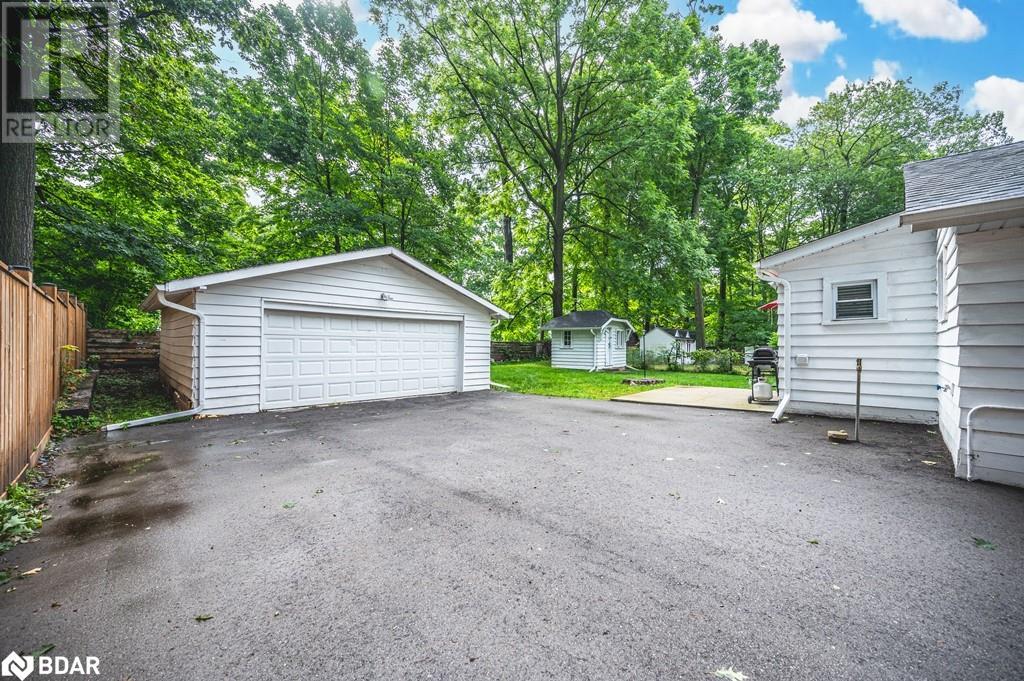 3923 Algonquin Avenue, Innisfil, Ontario  L9S 2M3 - Photo 3 - 40710543