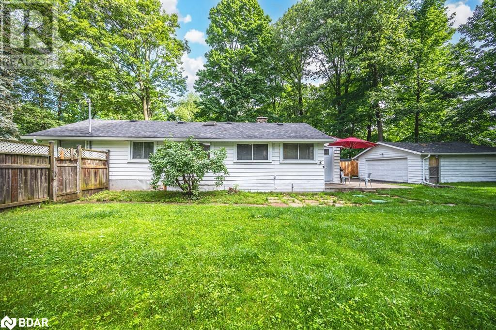 3923 Algonquin Avenue, Innisfil, Ontario  L9S 2M3 - Photo 5 - 40710543